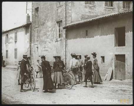 Groupe de cyclistes (Belleville)